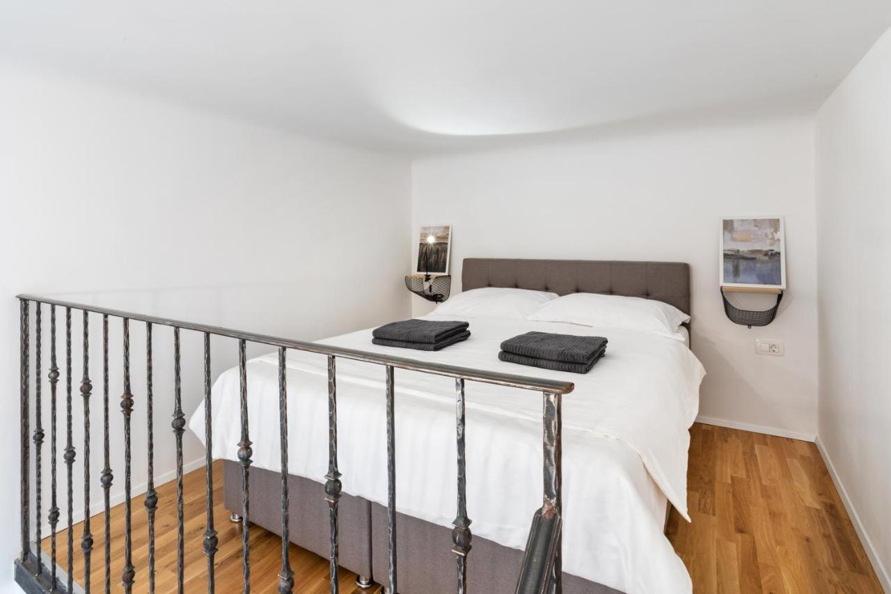 Rhino Apartment Ljubljana